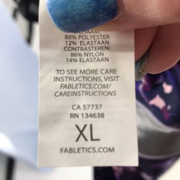 Fabletics Amna Reflective Sports Bra Glow Getter Size XL New - Picture 7 of 8